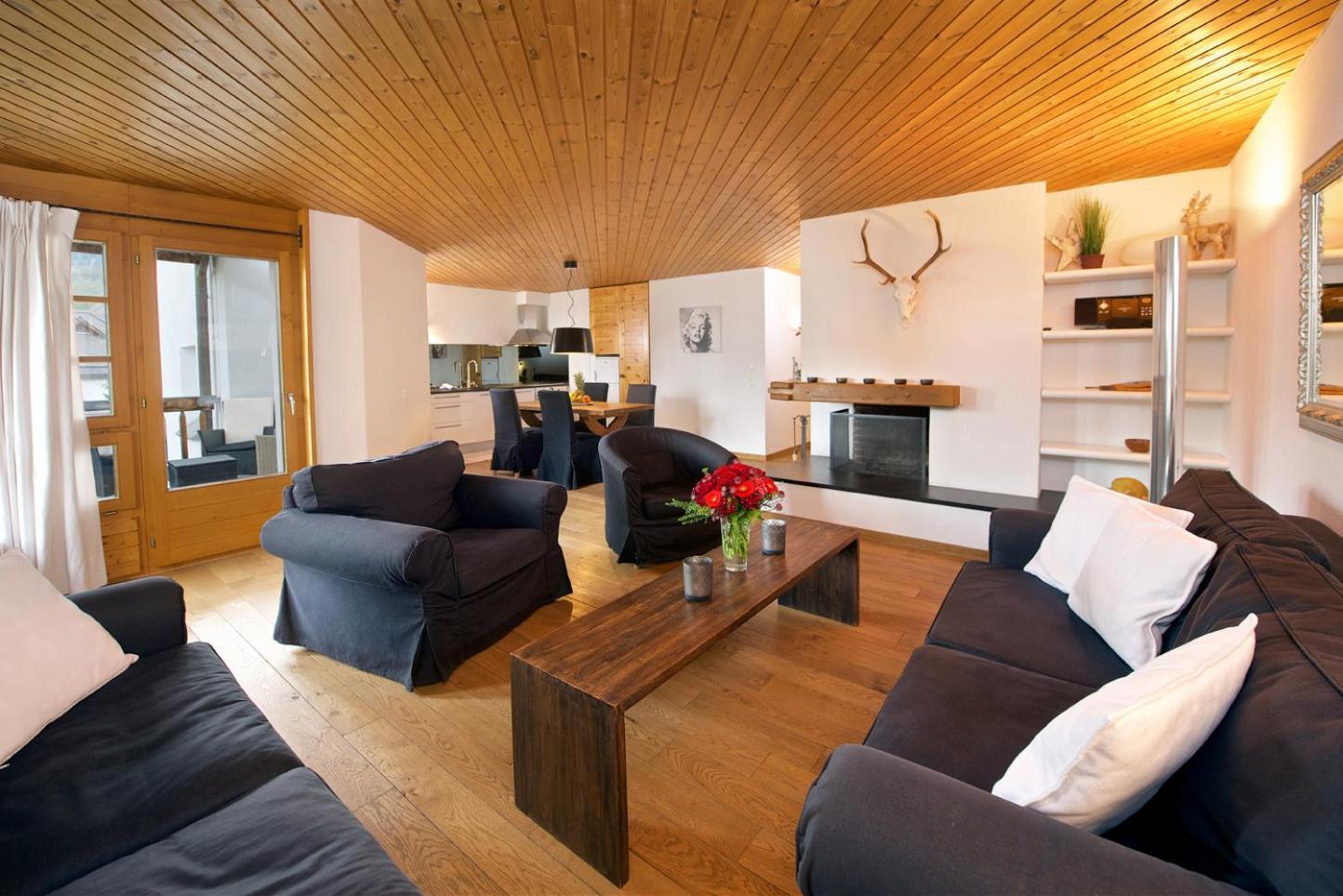Schweizerhof Ferienwohnungen Lenzerheide 2 Phòng bức ảnh